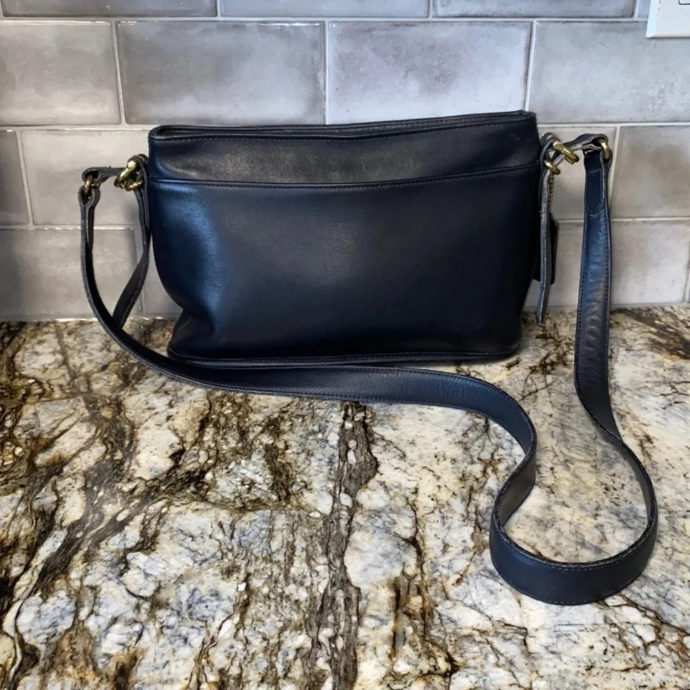 Vintage Coach Equestrian Rustic Style Bag